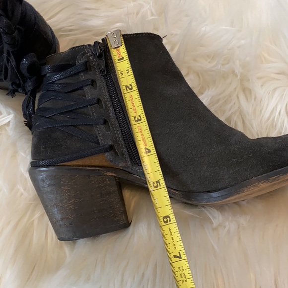 A n t h r o p o l o g i e • Sueded booties - Picture 9 of 9